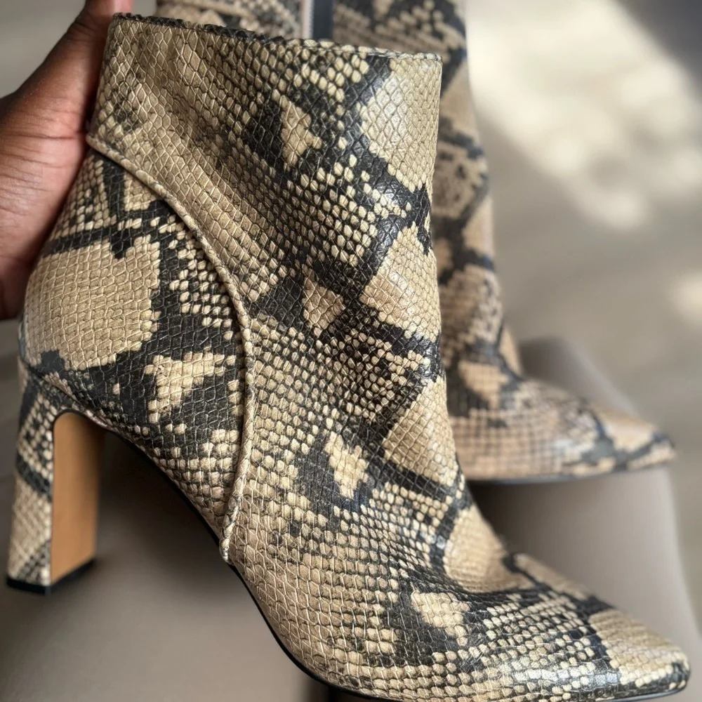 STEVE MADDEN Jenn Snakeskin Leather Ankle Booties